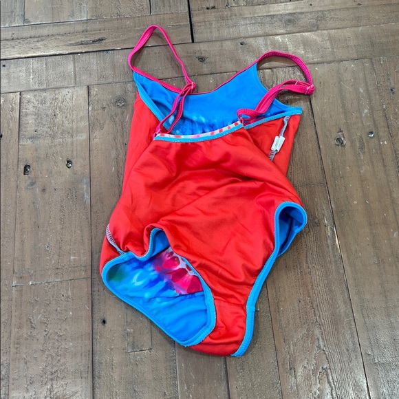 Limeapple tie dye heart one piece swim suit girls 5 bathing suit - Picture 7 of 9